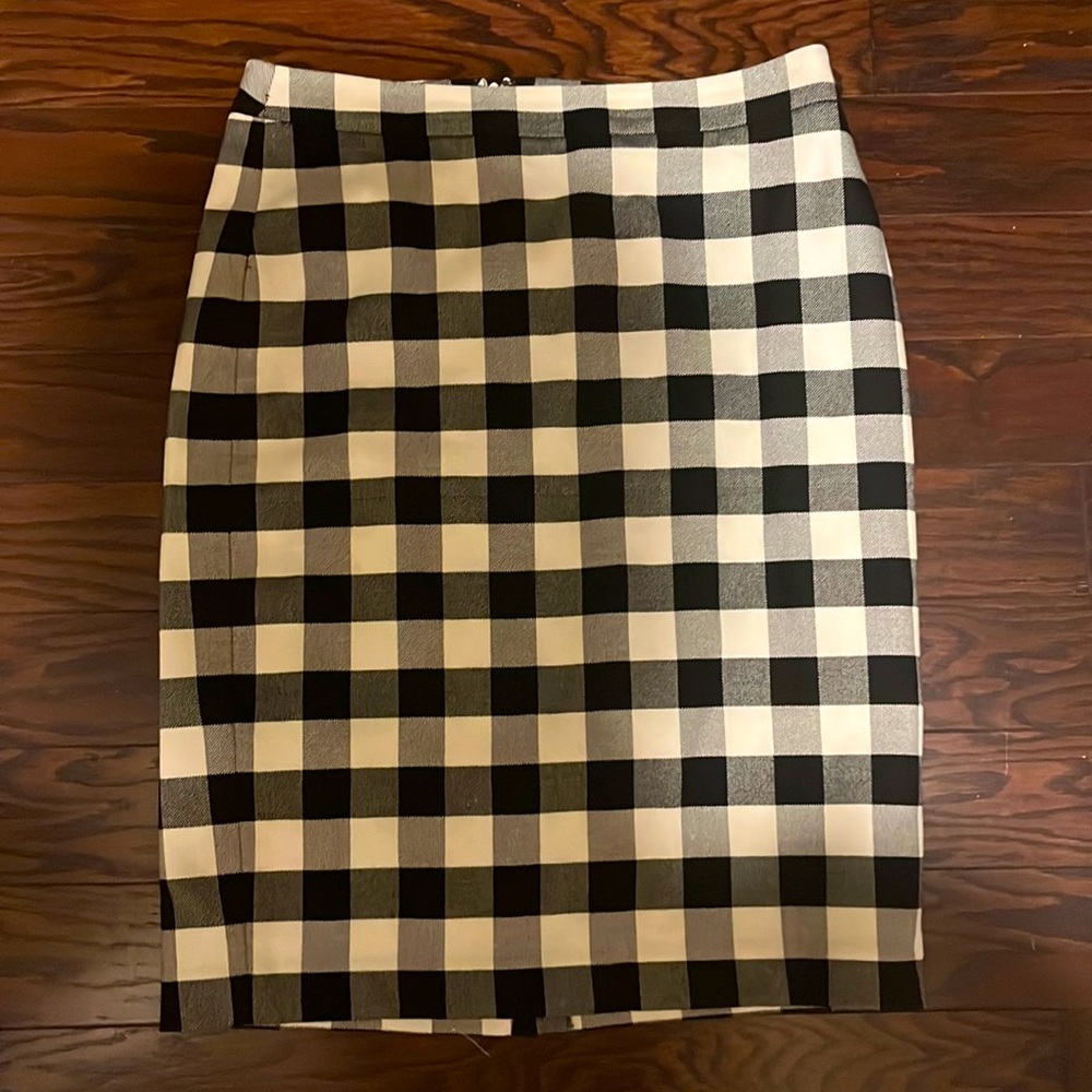 Like New Ann Taylor Gingham Pencil Skirt
